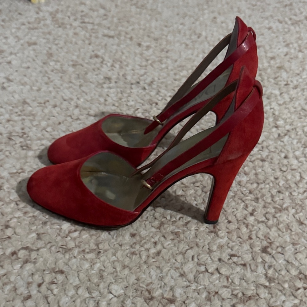 Chic Red Heels by - Picture 2 of 3